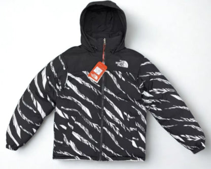 Campera TNF Nuptse REVERSIBLE SHERPA (importada)